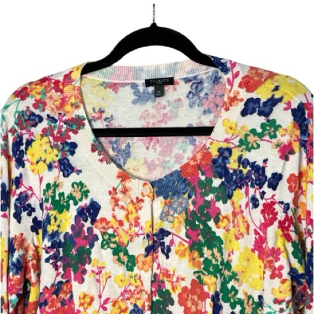 Talbots Women's Lightweight Fitted Floral Cardigan Sweater size 1X - Picture 3 of 8